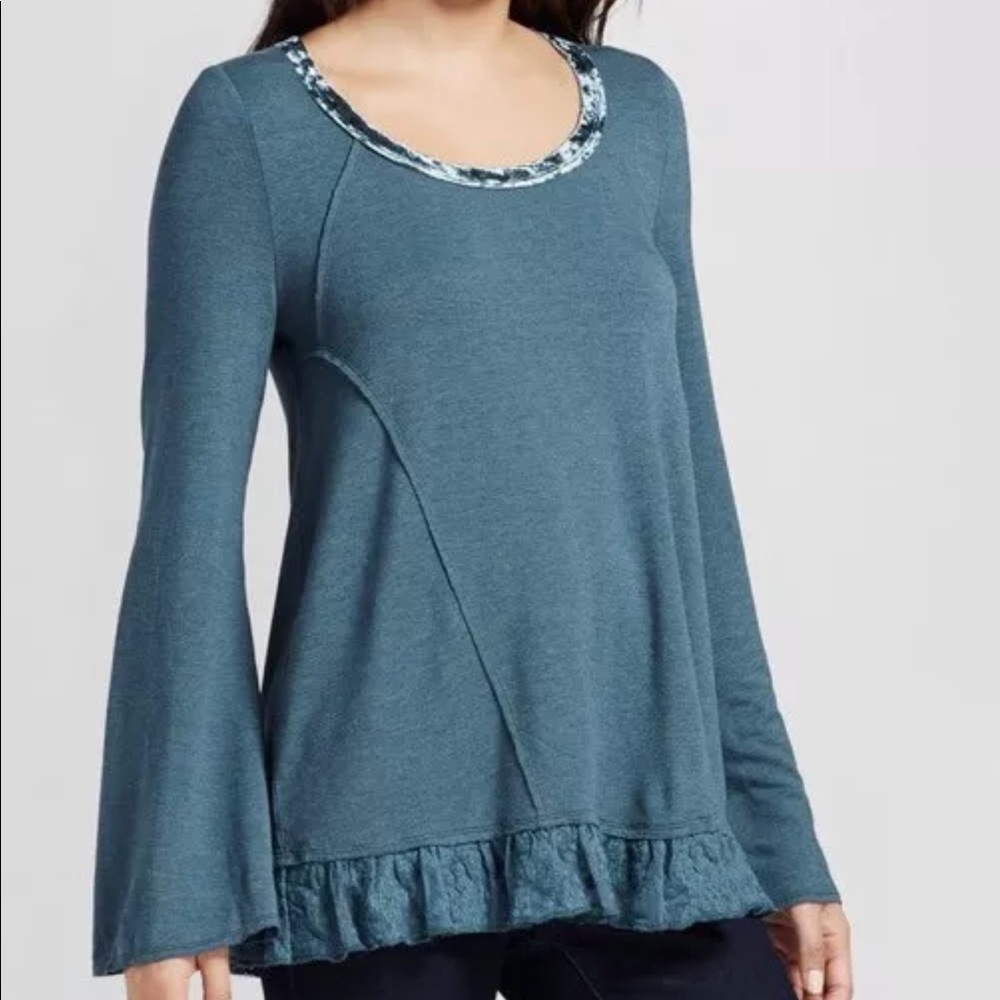 KNOX ROSE Slate Blue Sweater Bell Sleeve Lace Trim